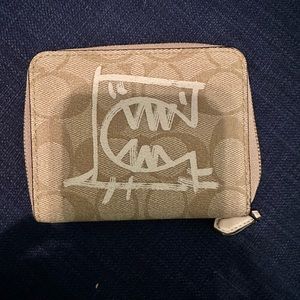 Coach Guang Yu Rexie Wallet